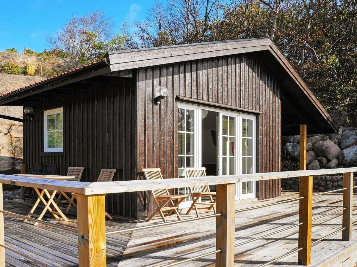 4 Person Holiday Home In Sk Rhamn Skärhamn Dış mekan fotoğraf