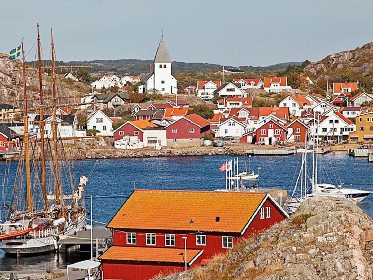 4 Person Holiday Home In Sk Rhamn Skärhamn Dış mekan fotoğraf
