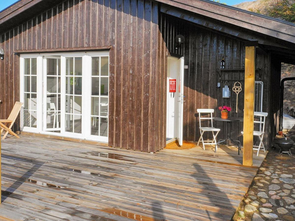 4 Person Holiday Home In Sk Rhamn Skärhamn Dış mekan fotoğraf